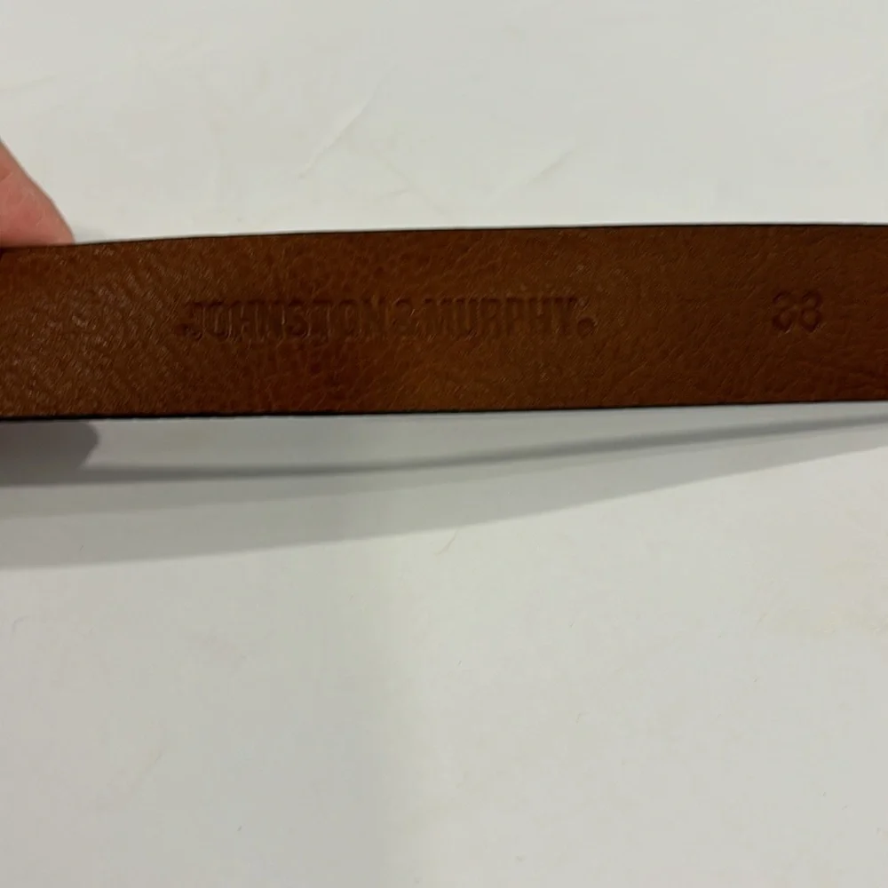 Johnston & Murphy Calfskin Leather Belt w/Silver Buckle Size 38 - Picture 7 of 10
